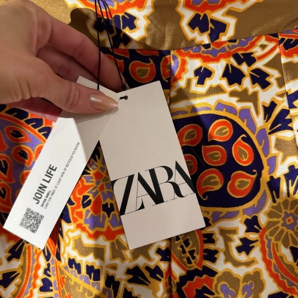 NWT Zara Satin Paisley Silky Cropped Wide Leg Palazzo Pants Gold Red Resort M - Picture 6 of 10